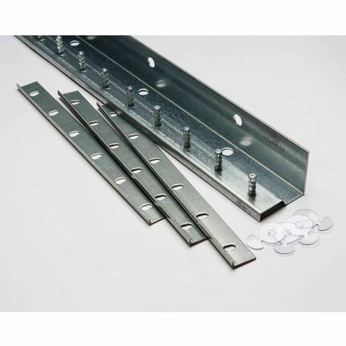 Global Industrial Low Temperature Strip Door - 4'W x 8'H - 8" Smooth Clear PVC 6 Global Industrial Low Temperature Strip Door - 4'W x 8'H - 8" Smooth Clear PVC - Image 4